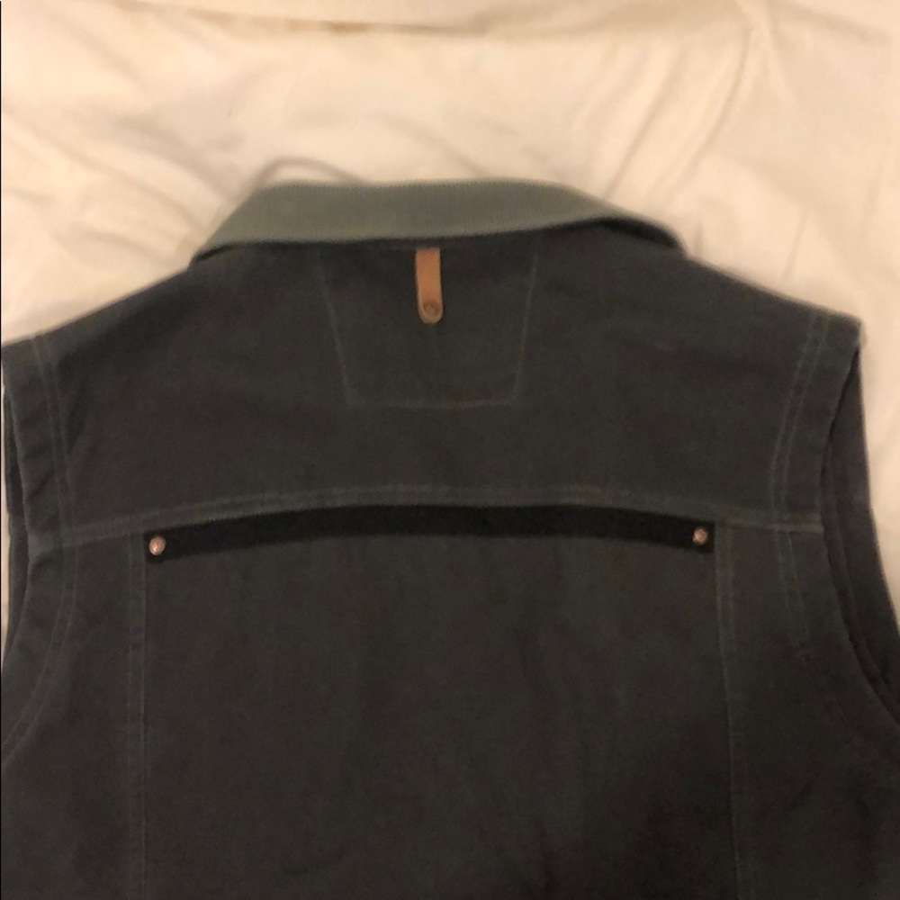 Catamount Ranch & Club zip vest - Picture 6 of 7